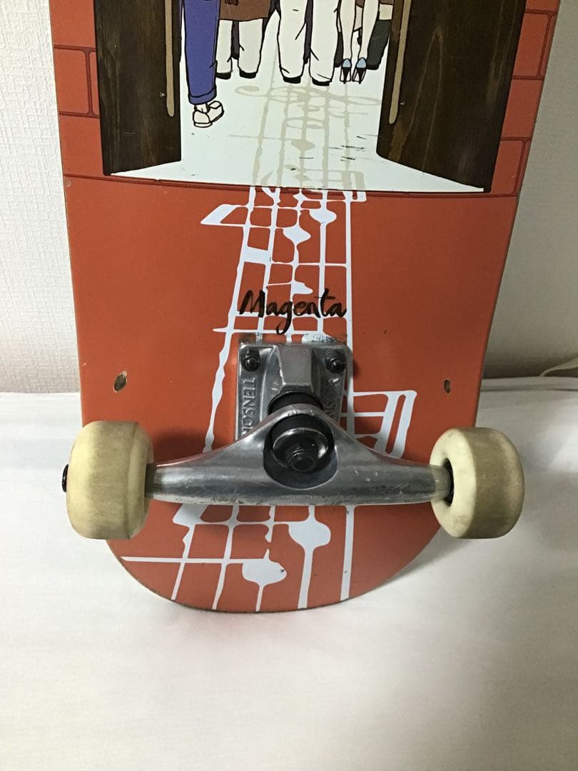 マジェンタスケートボード　コンプリート+ウィール付き　RYUです。