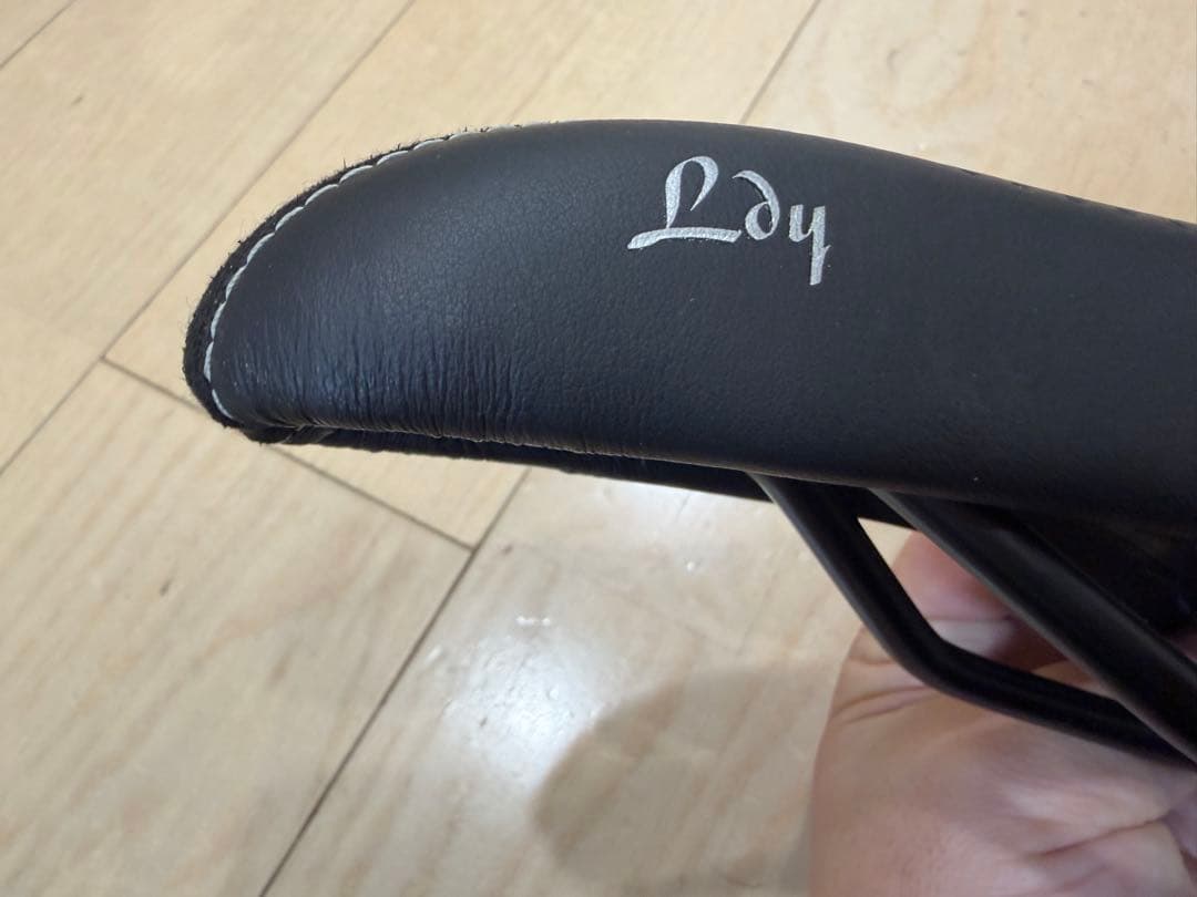 SELLE ITALIA LADY Gel FLOW Mn BLK Lサイズ