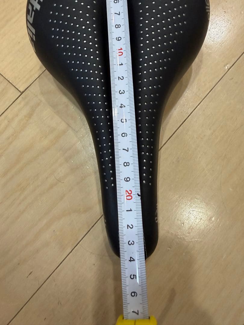 SELLE ITALIA LADY Gel FLOW Mn BLK Lサイズ