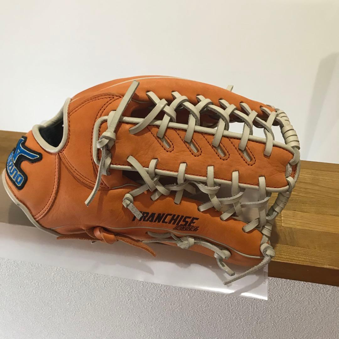 美品 ミズノ 軟式野球 ビューリーグ 小指部分2本入れ 外野手用グローブ