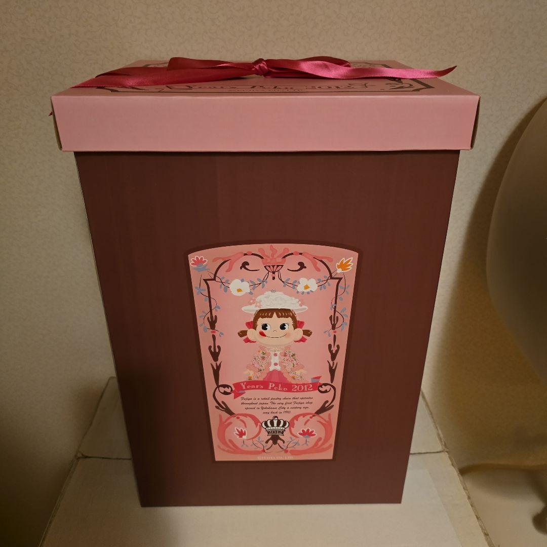 ペコちゃんビスクドール2012