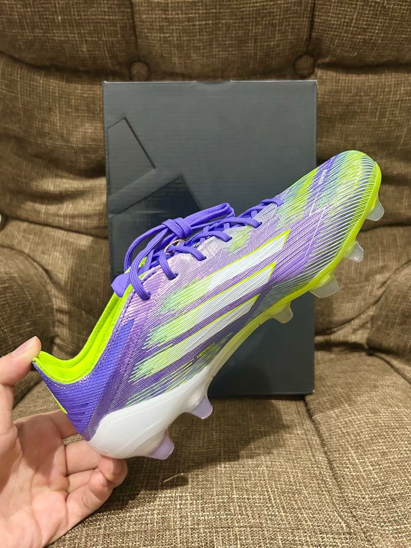 【早い者勝ち】 F50 ELITE /土・人工芝用 《24.5cm》