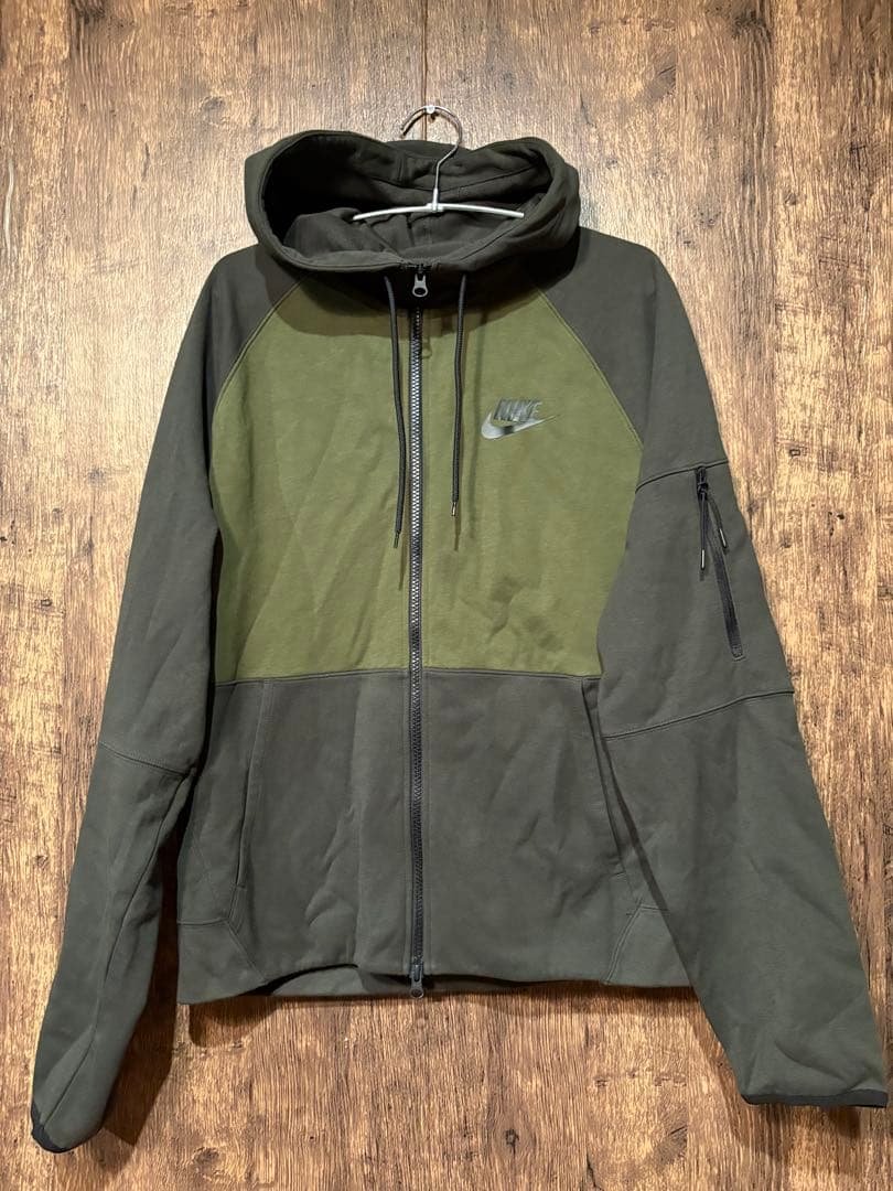 Nike ジャージ上下　セットアップ