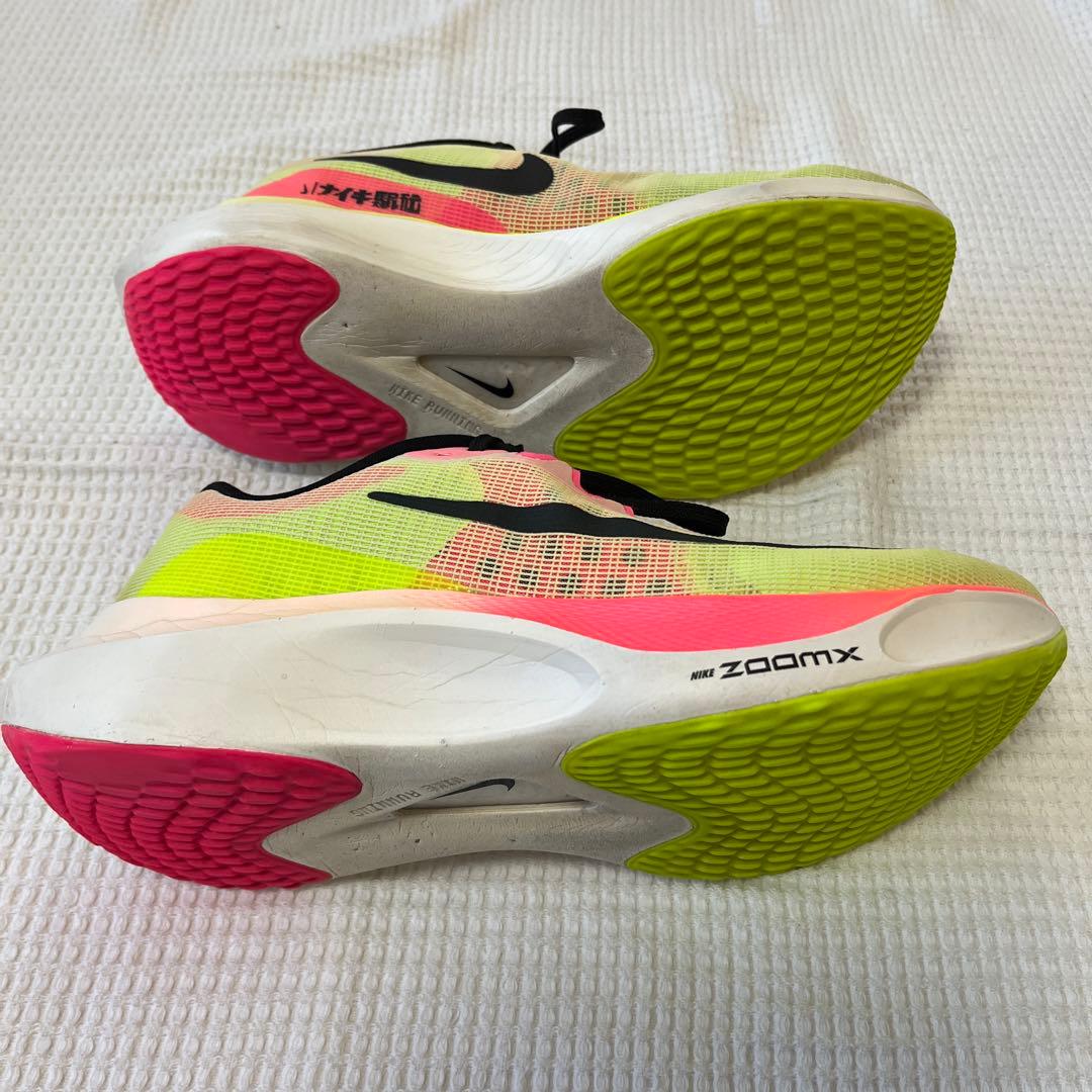 Nike ZoomX ランニングシューズ