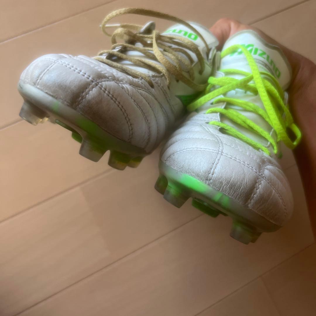 Mizuno Morelia ホワイト/グリーン サッカーシューズ
