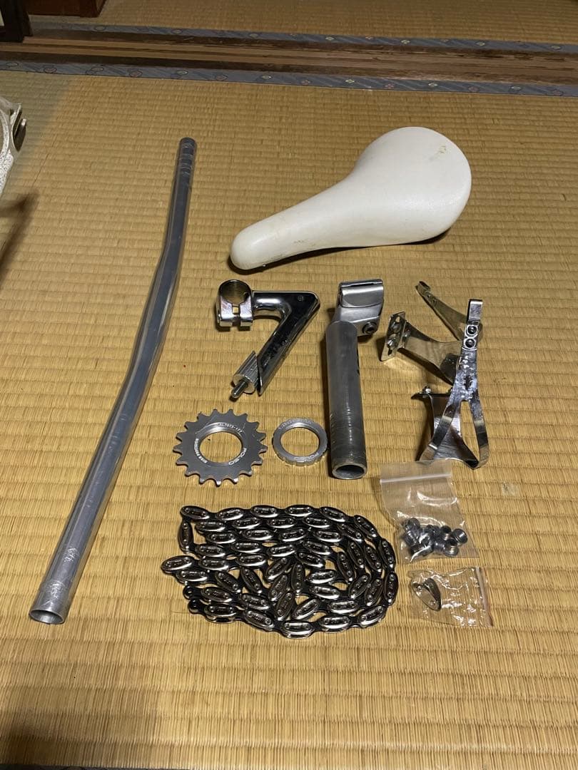 PELOTON NJSフレームその他諸々ARAYA GOLD リム付き