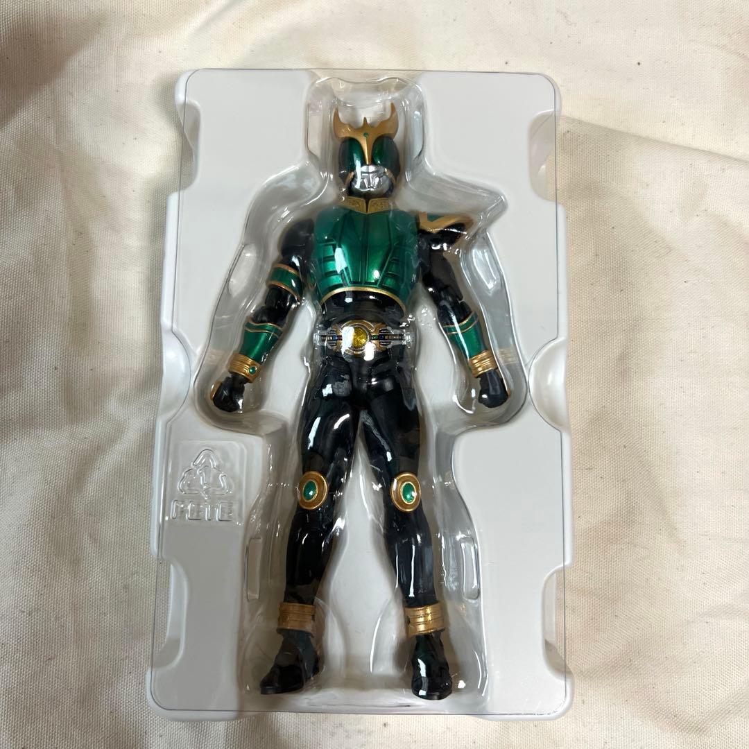 S.H.Figuarts 仮面ライダークウガ ライジングペガサス