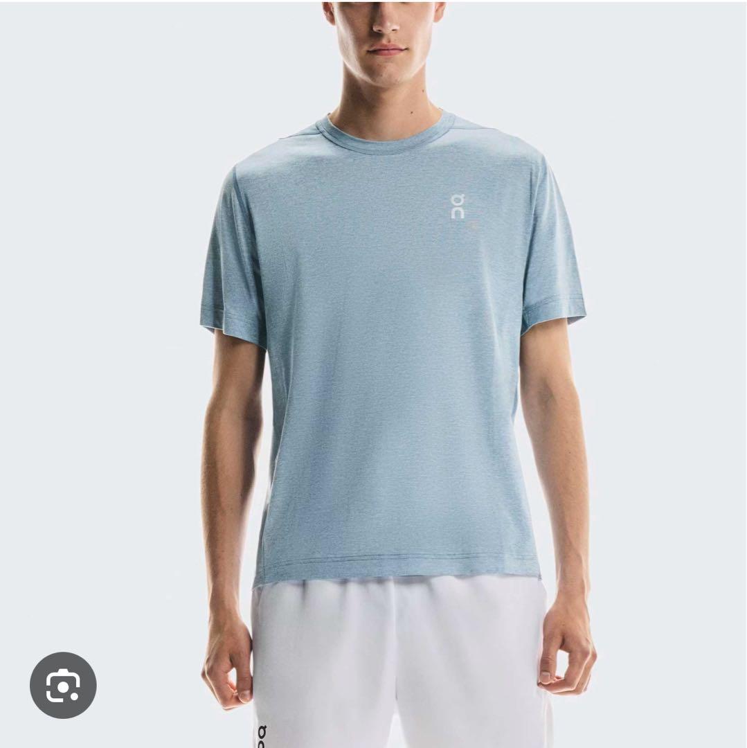 On courtside-T Men’s M size
