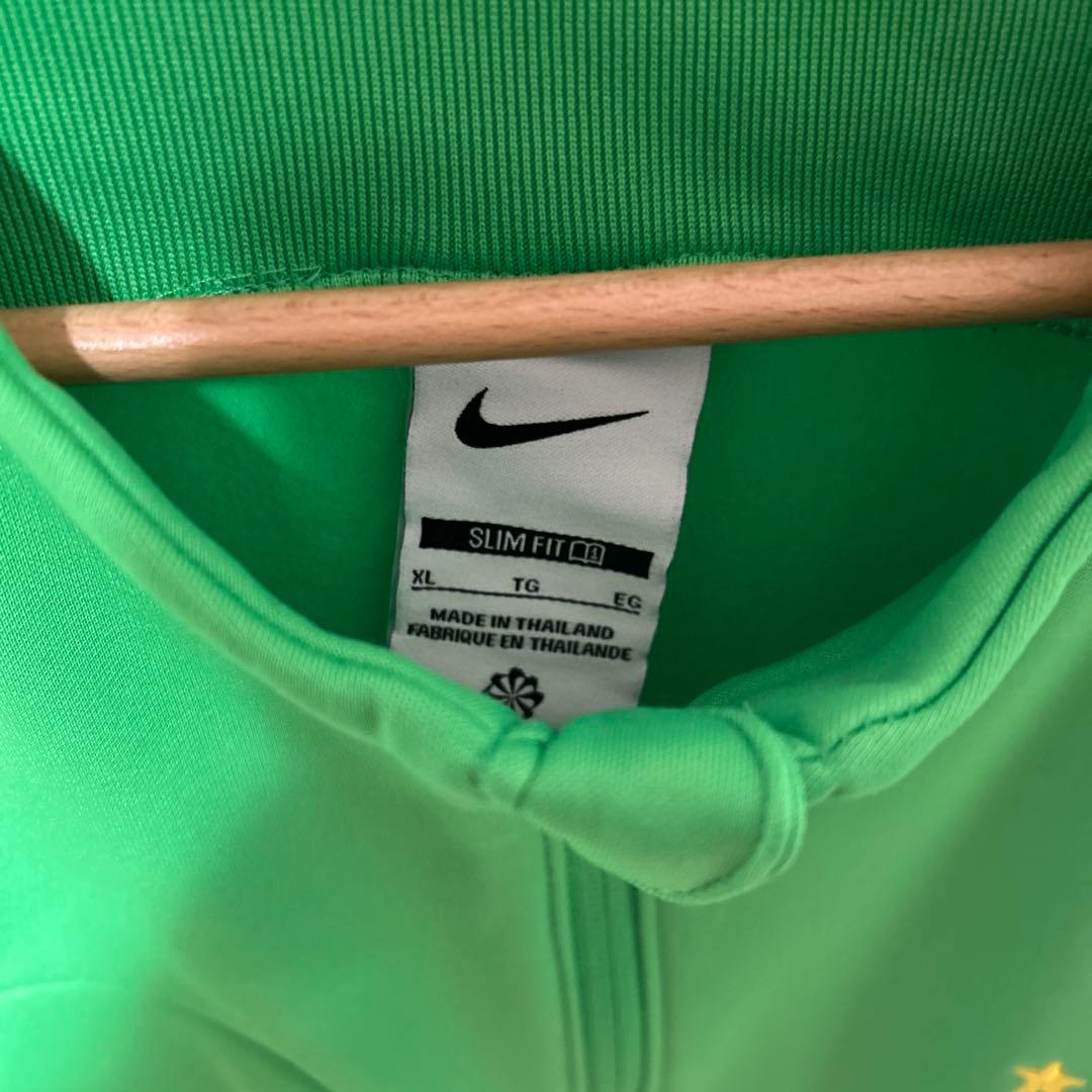 サッカーブラジル代表　アカデミープロニットサッカージャケット　XL
