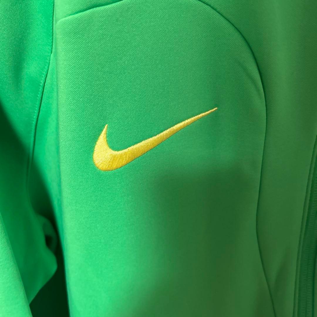 サッカーブラジル代表　アカデミープロニットサッカージャケット　XL