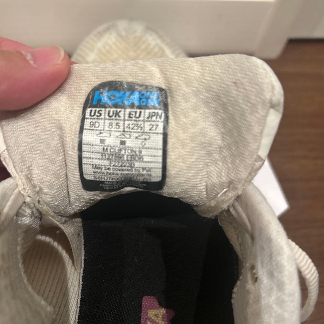 【美品】HOKA ONEONEクリフトン9 27.0cm オフホワイト/ピンク