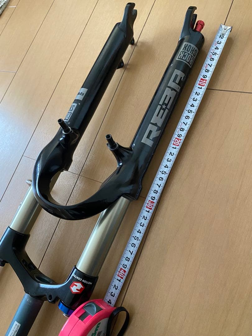 RockShox Reba SL 26インチ　サスフォーク