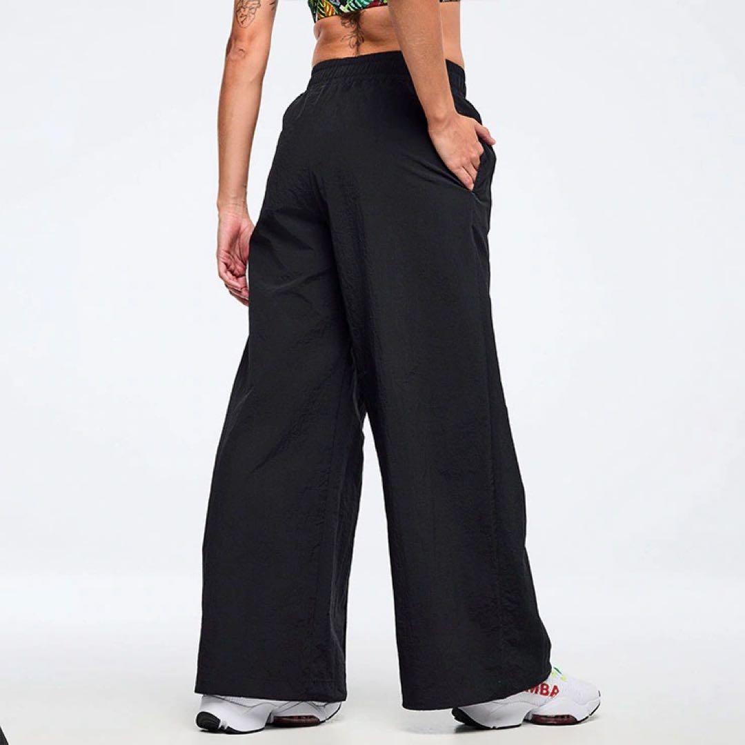 新品　正規品　ズンバ　X S トラック　パンツ