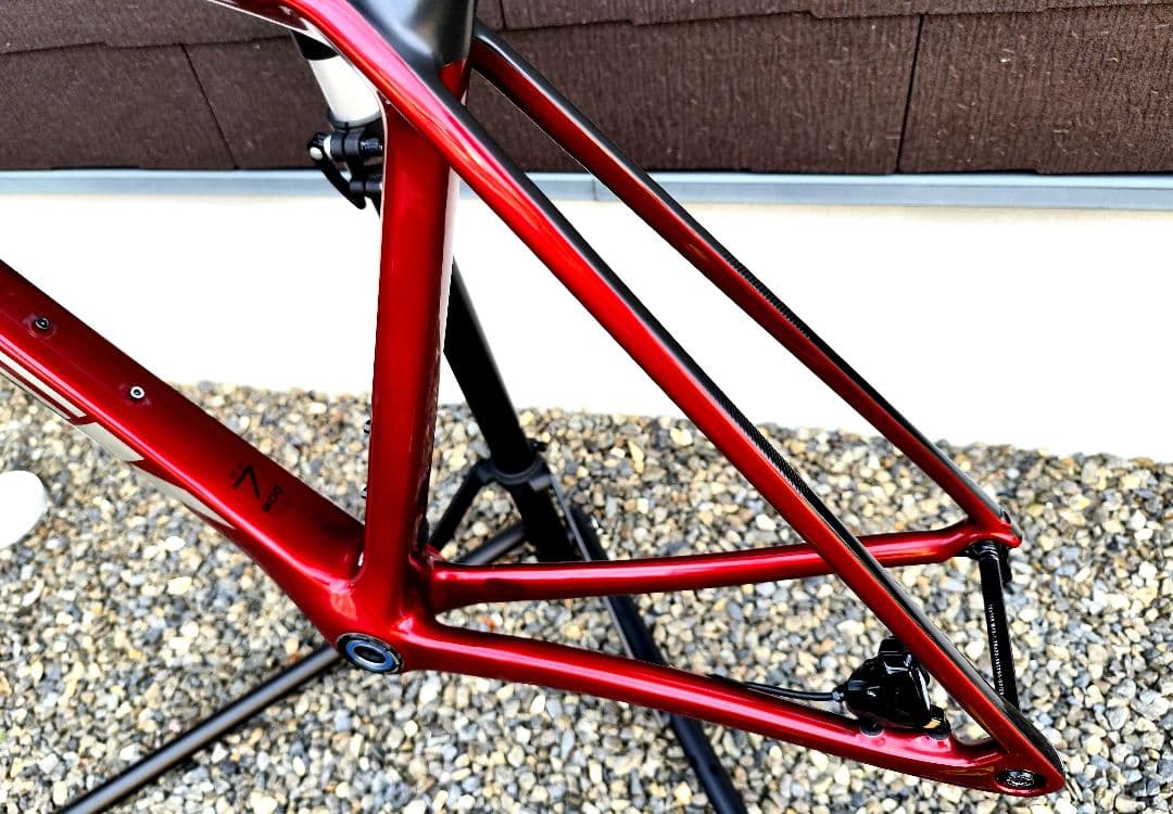TREK トレック 　EMONDA SLR7 DISC 2021年フレームセット