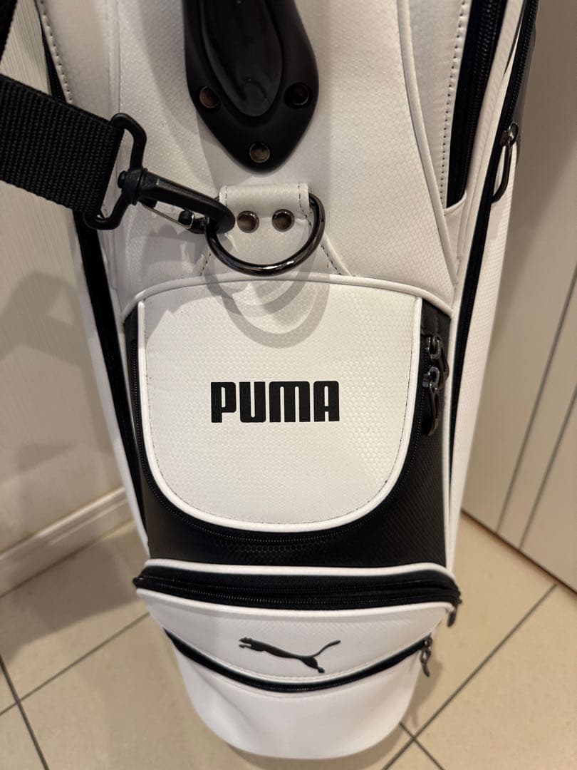 【美品】PUMA ゴルフバッグ・キャディバッグ 白/黒