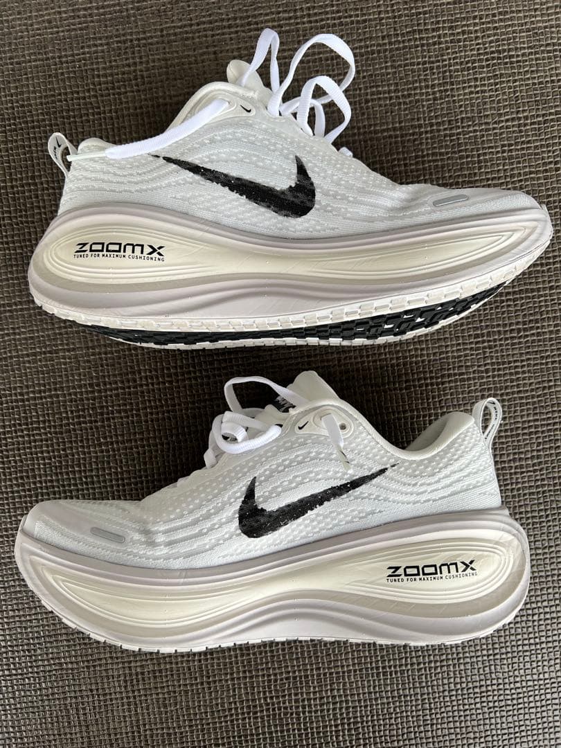 Nike ナイキ ボメロプラス　メンズ24.5センチ