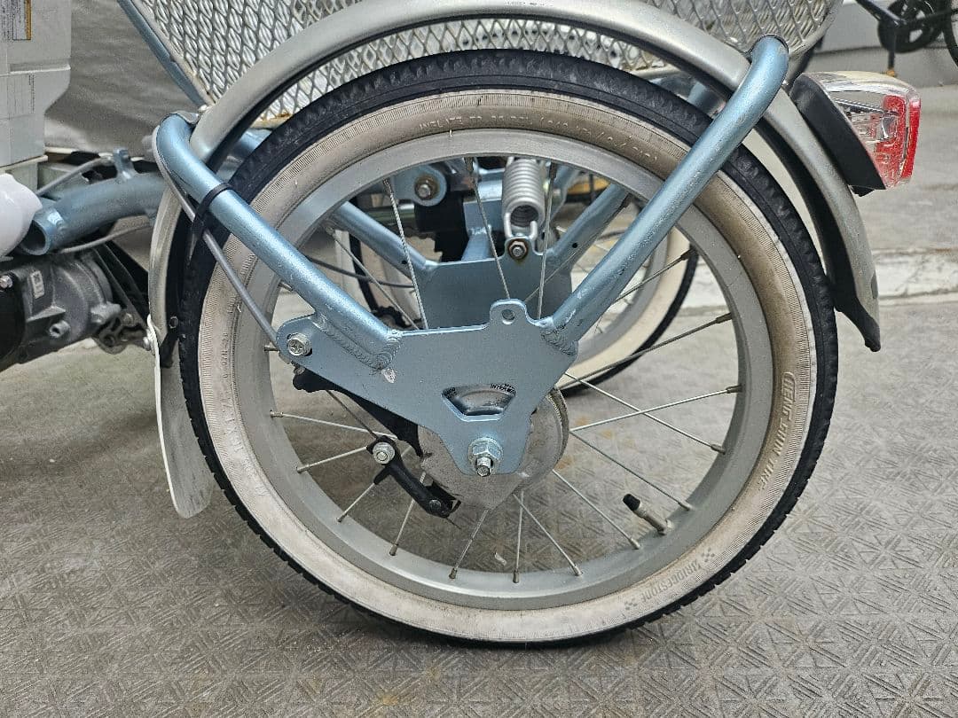 BRIDGESTONE Assist 電動アシスト三輪車 水色