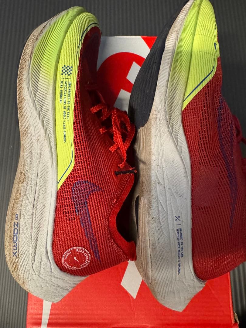 zoom Xヴェイパーフライ2 25.5cm