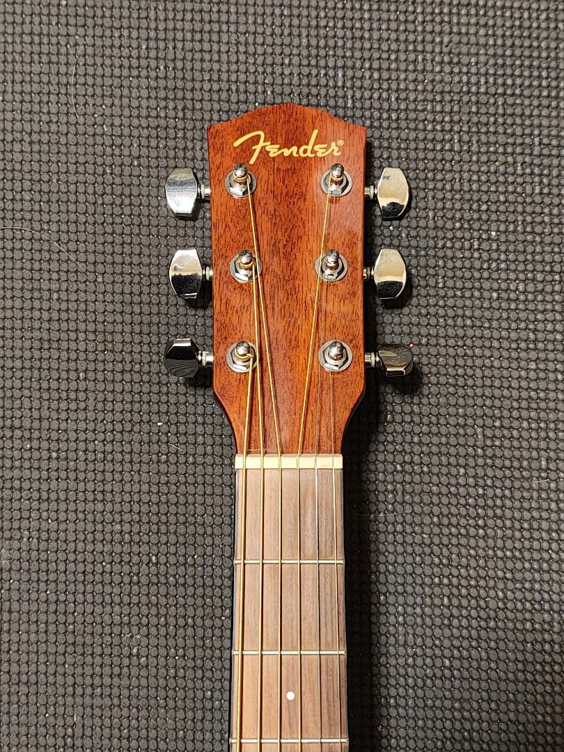 FenderエレアコCD-60CE NAT/美品 ギグケース付