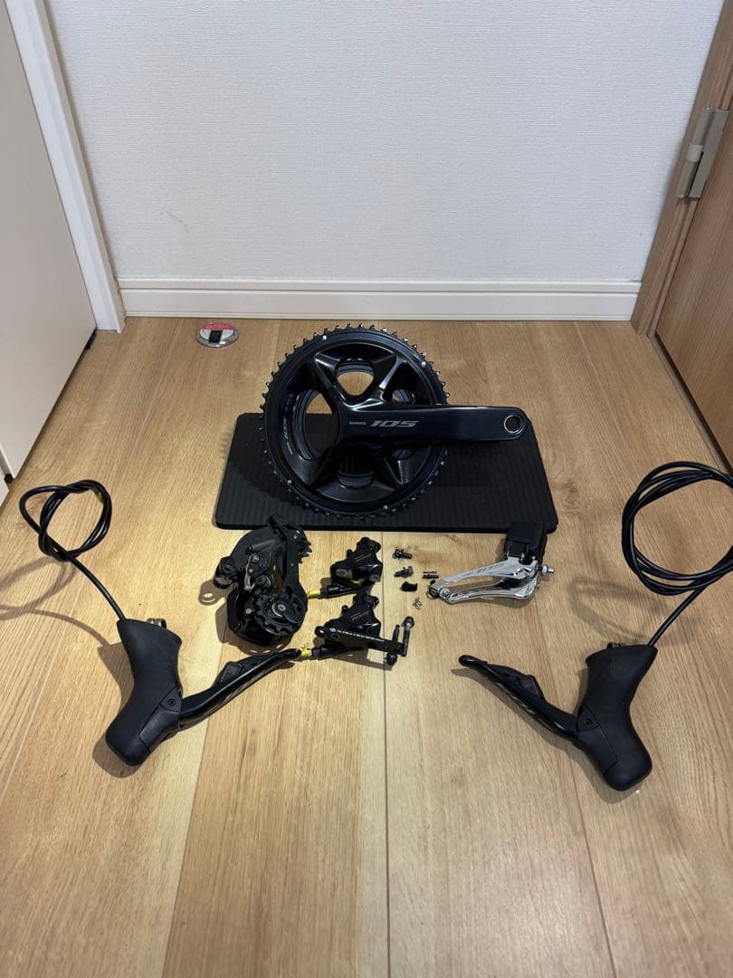Shimano 105 Di2 コンポーネントセット