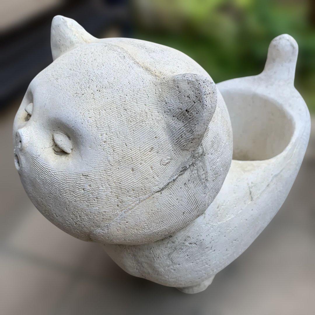 花鉢　植木鉢　フラワーポット　ガーデンオブジェ 猫 ガーデニング 花壇 玄関