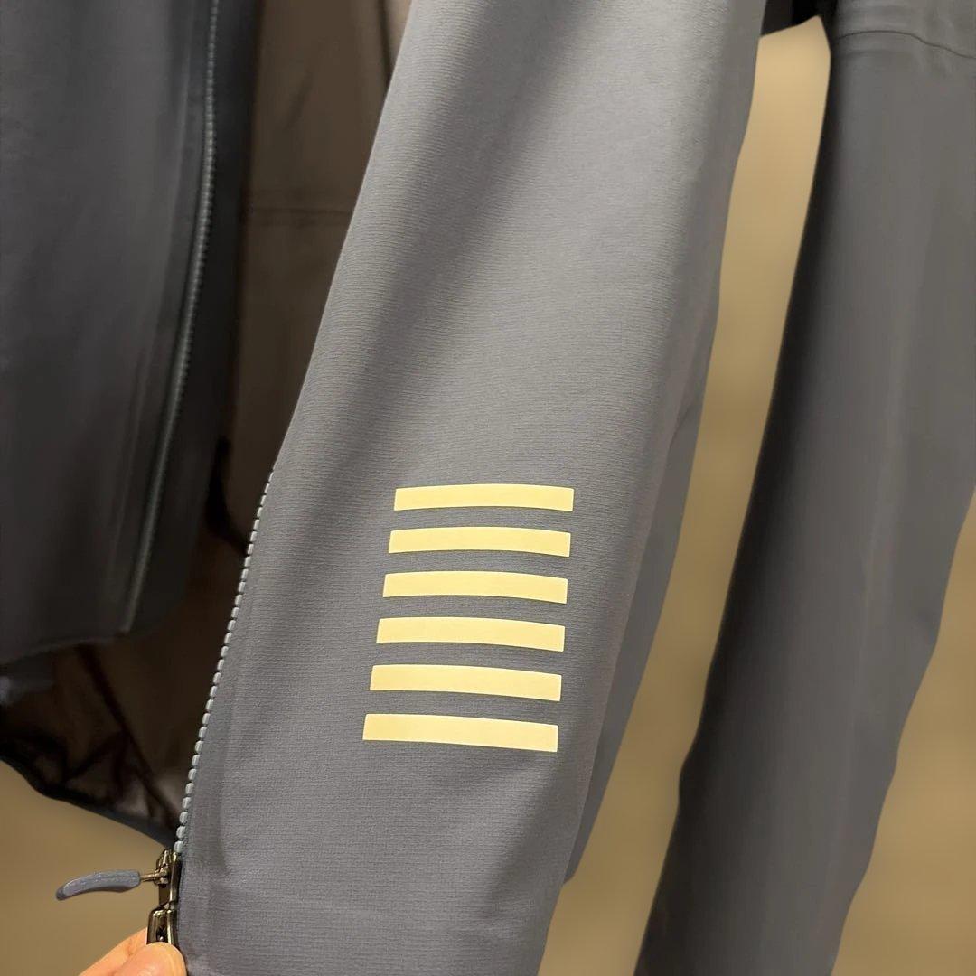 BFD特価RAPHA pro team GORE-TEX rain jacket