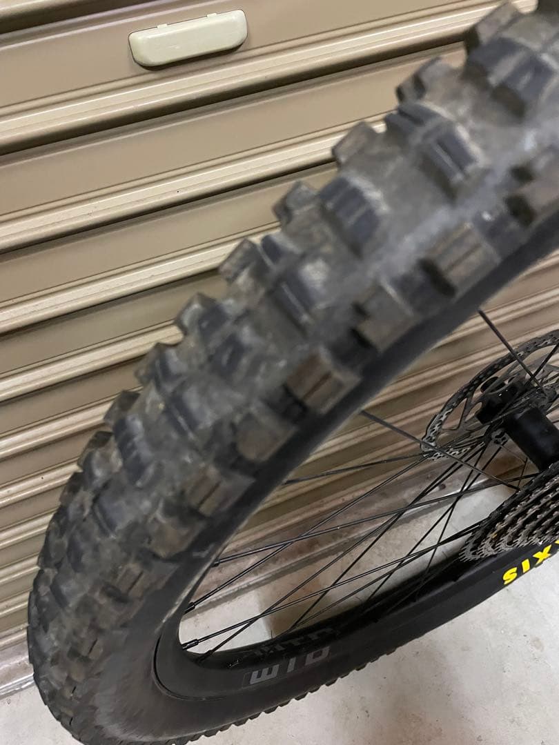 z*b様 MAXXIS Minion 29インチ ホイール前後セット　タイヤ付き