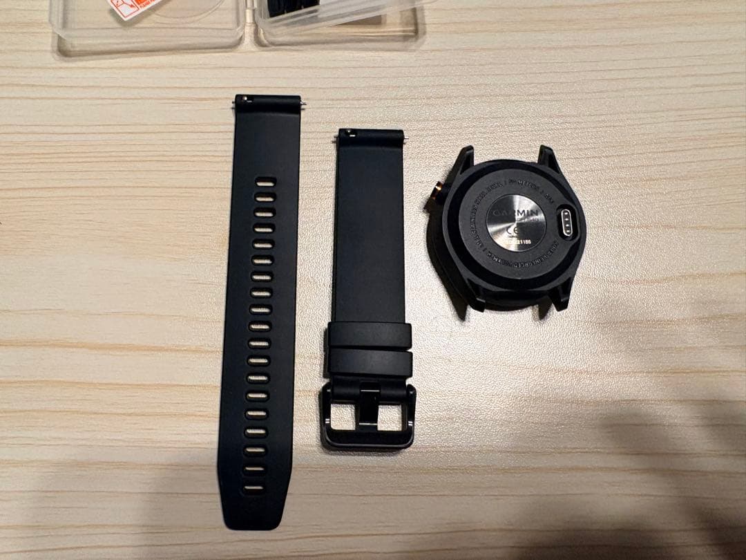 GARMIN APPROACH S40 GPSナビ　＋おまけ（ガラスフィルム等）