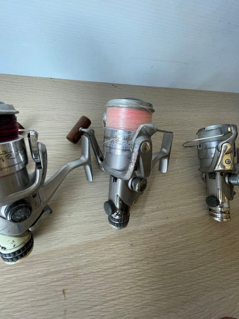 ダイワ　Daiwa 夜光　3050 リール