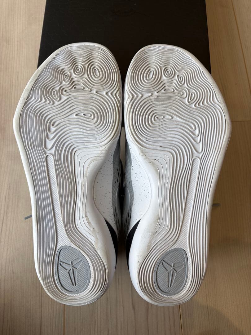 シューズ(男性用) NIKE KOBE9 ELITE LOW EM PROTRO