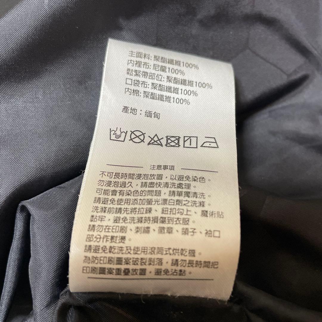 ATHLETA ブラック　ベンチコート フード付き　Ｍサイズ