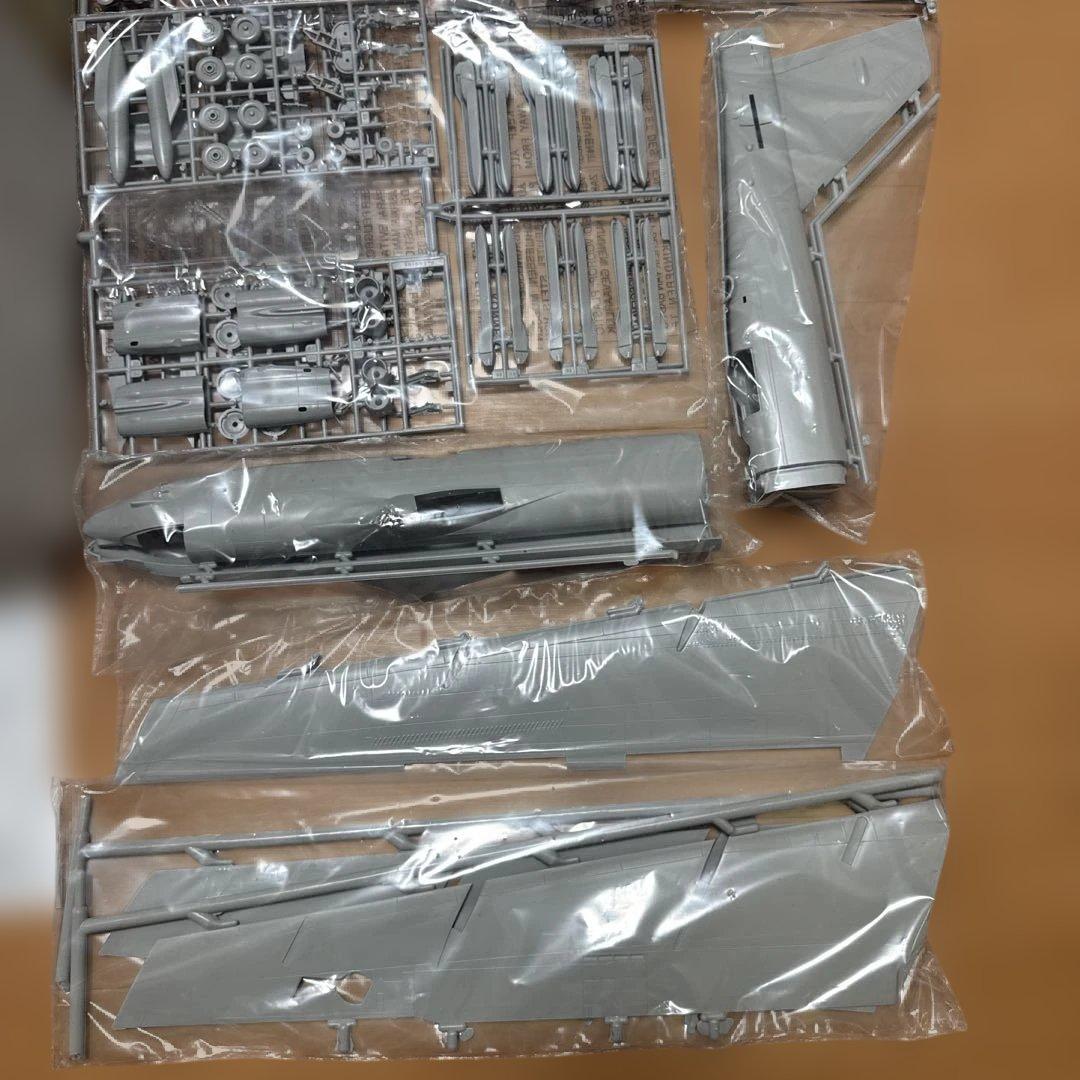 イタレリ 1/72飛行機 No.1378 B-52G ストラトフォートレス