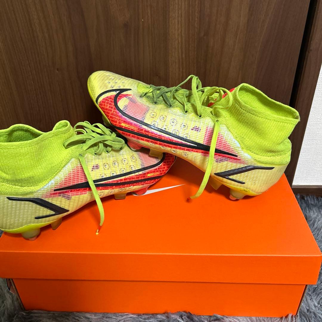 Nike サッカーシューズ ハイカット イエロー/レッド