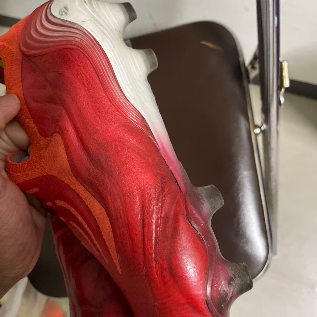 アディダス COPA サッカーシューズ 赤