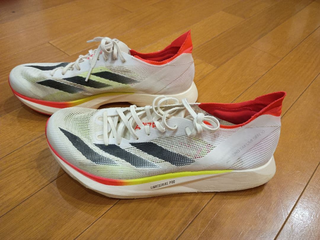 adidas　ADIZERO タクミセン10　26cm
