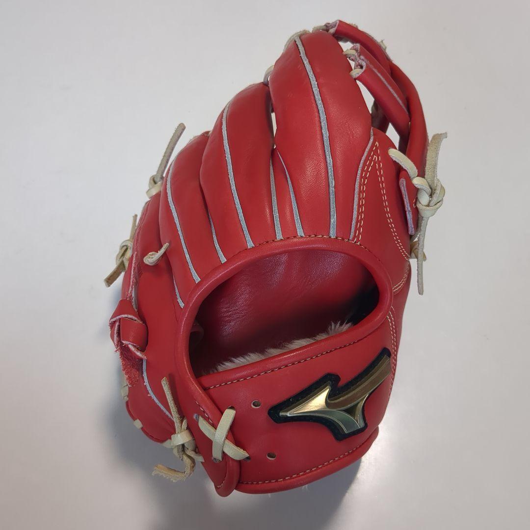 Mizuno Global Elite 赤 軟式グローブ　大人用