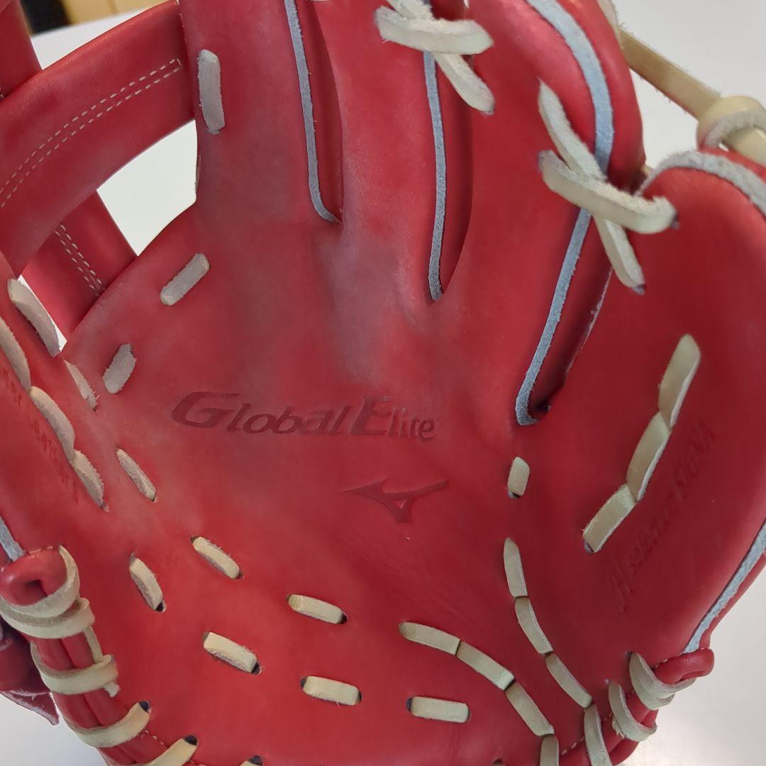 Mizuno Global Elite 赤 軟式グローブ　大人用