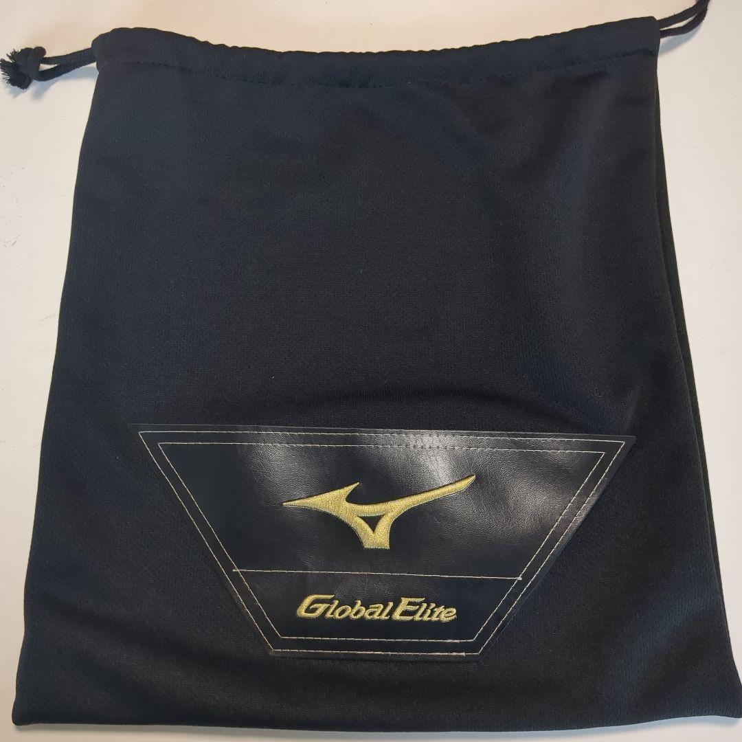 Mizuno Global Elite 赤 軟式グローブ　大人用