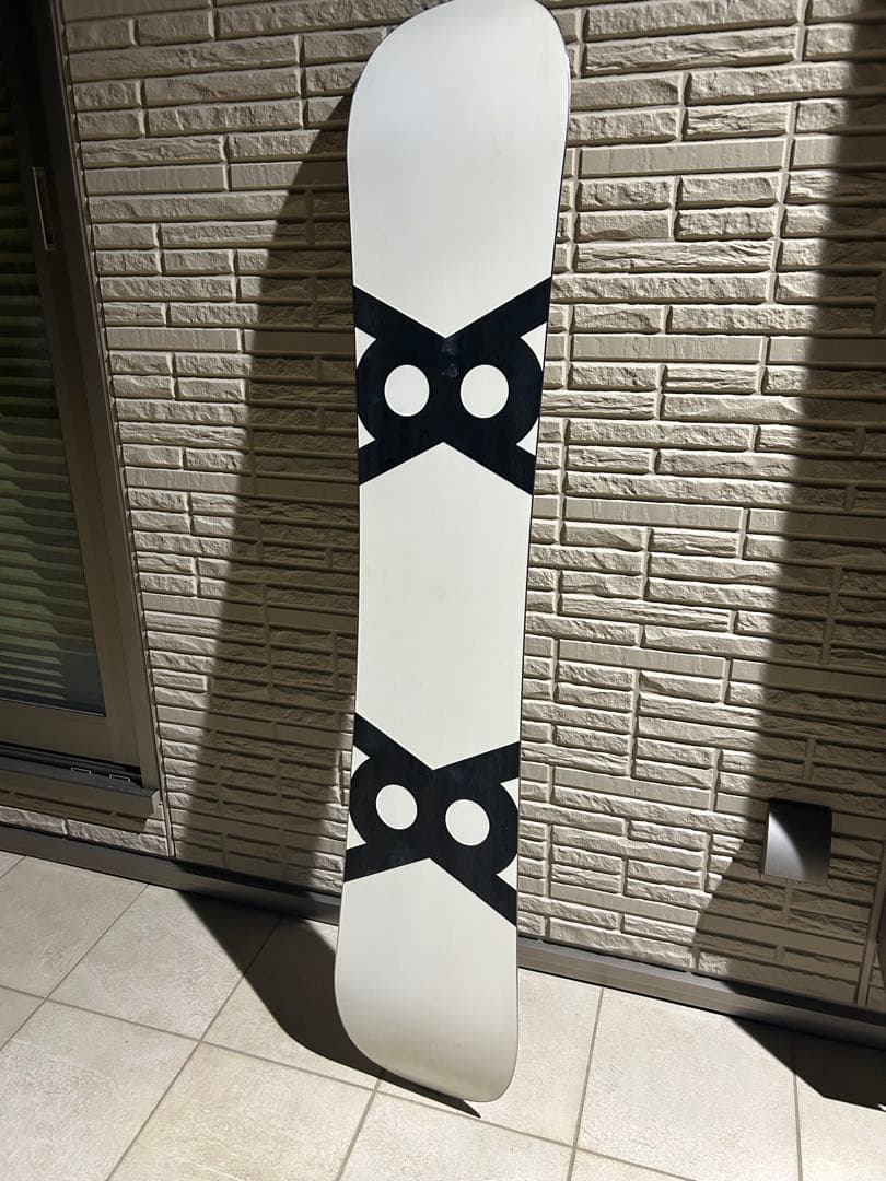 即購入可能　x8 154.5 ハイエンドモデルBurton シルバー