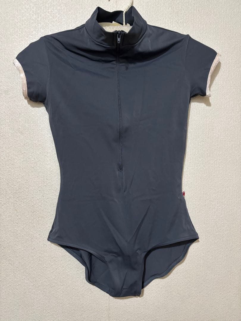 美品　YUMIKOレオタード　バレエ　Jessica キャップスリーブ　L
