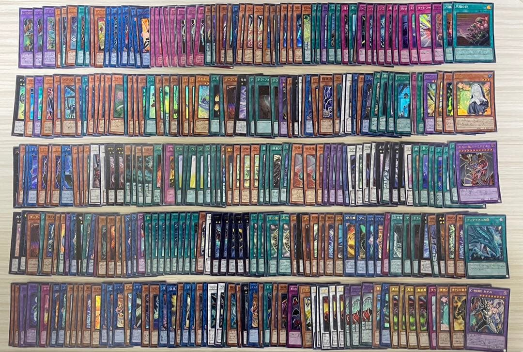 ヨ*ン様 引退品　遊戯王OCG まとめ売り未開封、シークレット、旧レリーフ、プリ