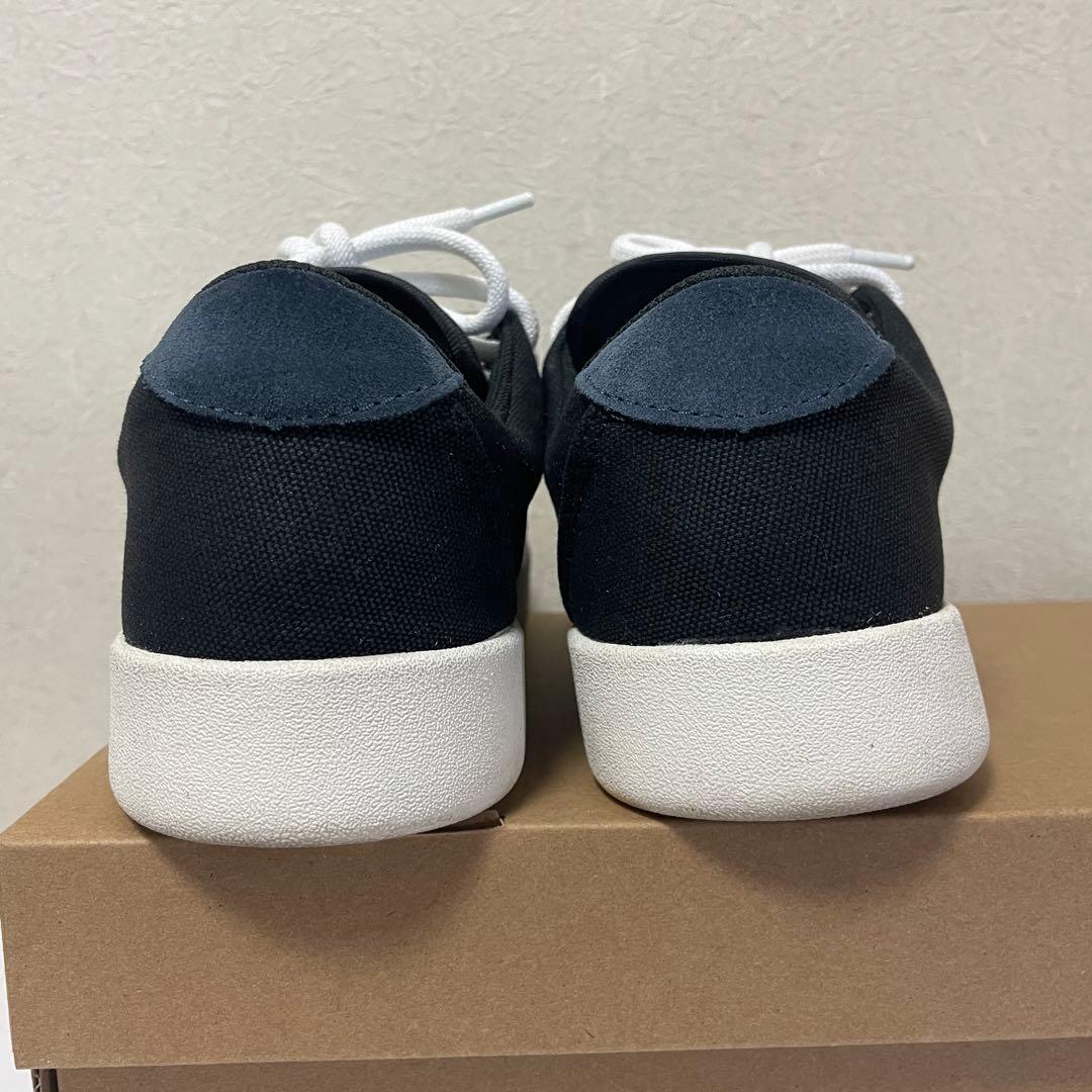 美品　AREth アース PLUG 23.5cm スニーカー