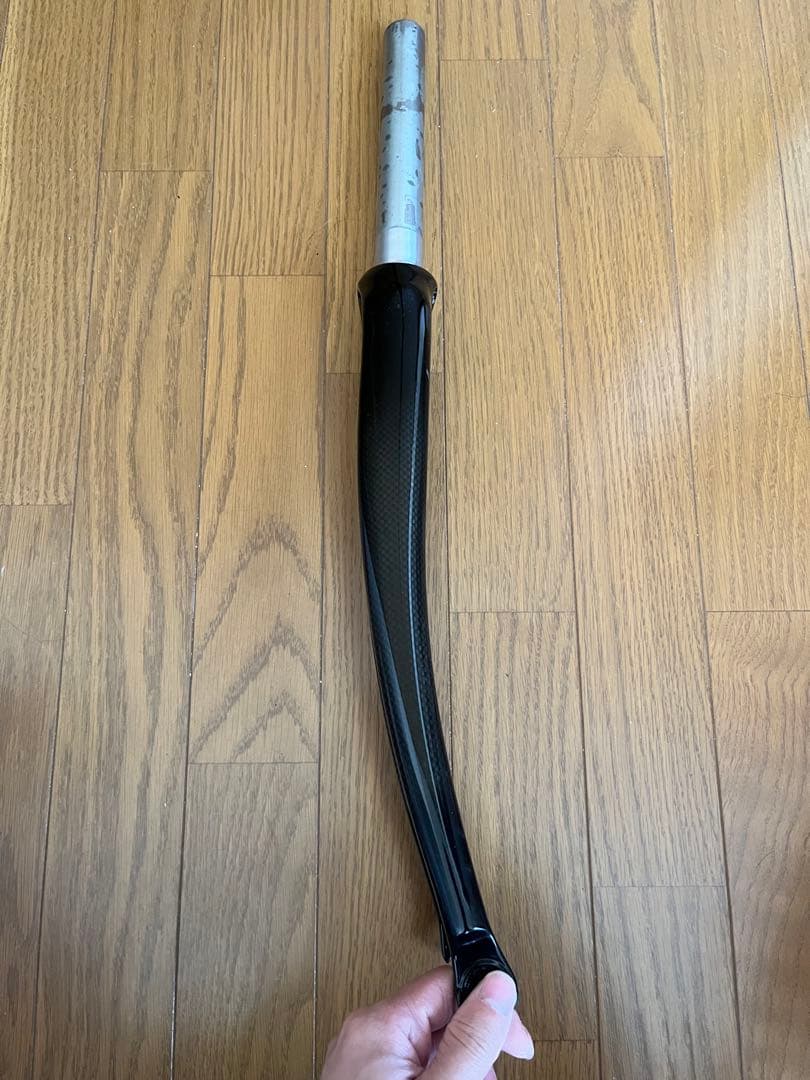 軽量 カーボンフロントフォーク