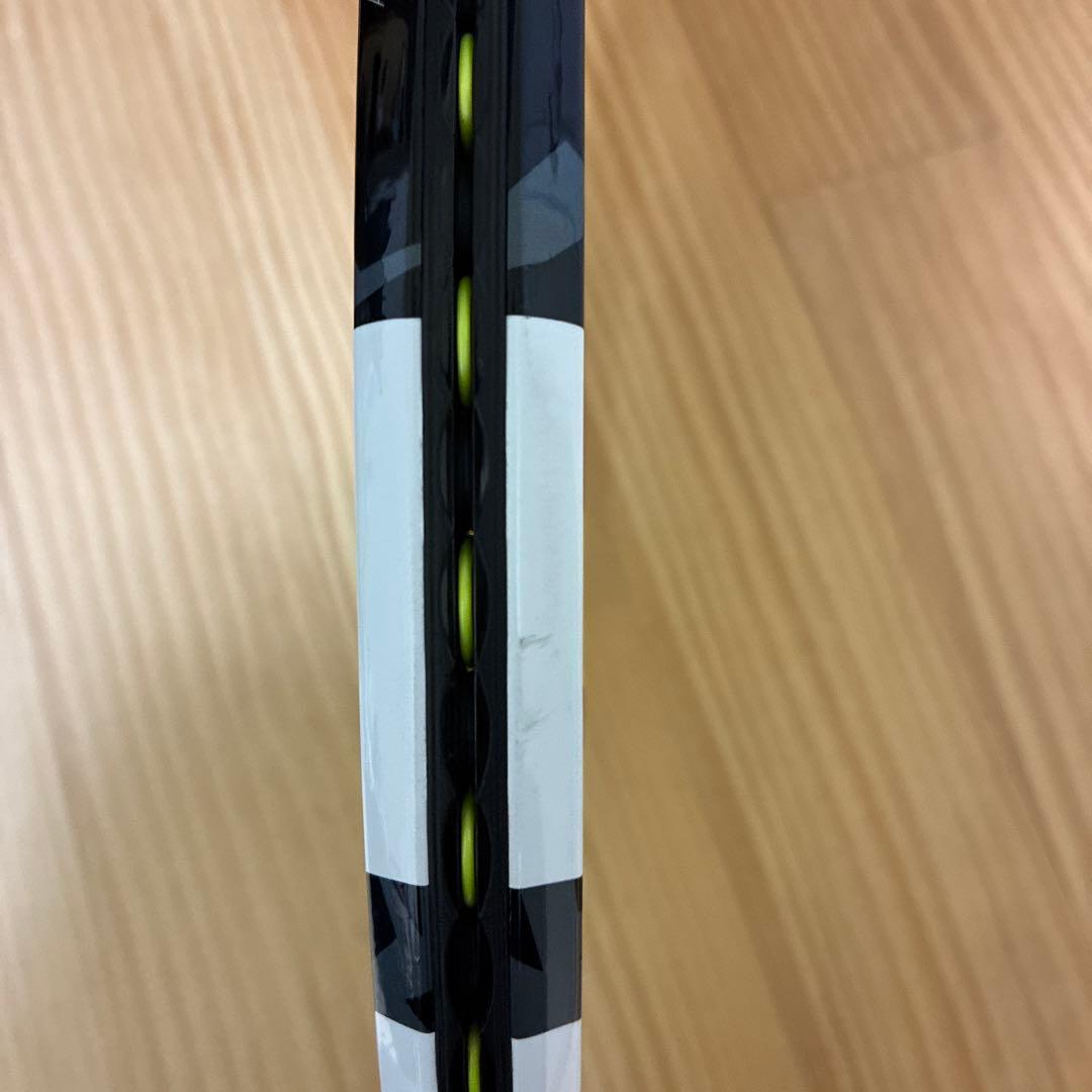 Babolat ピュアアエロ98