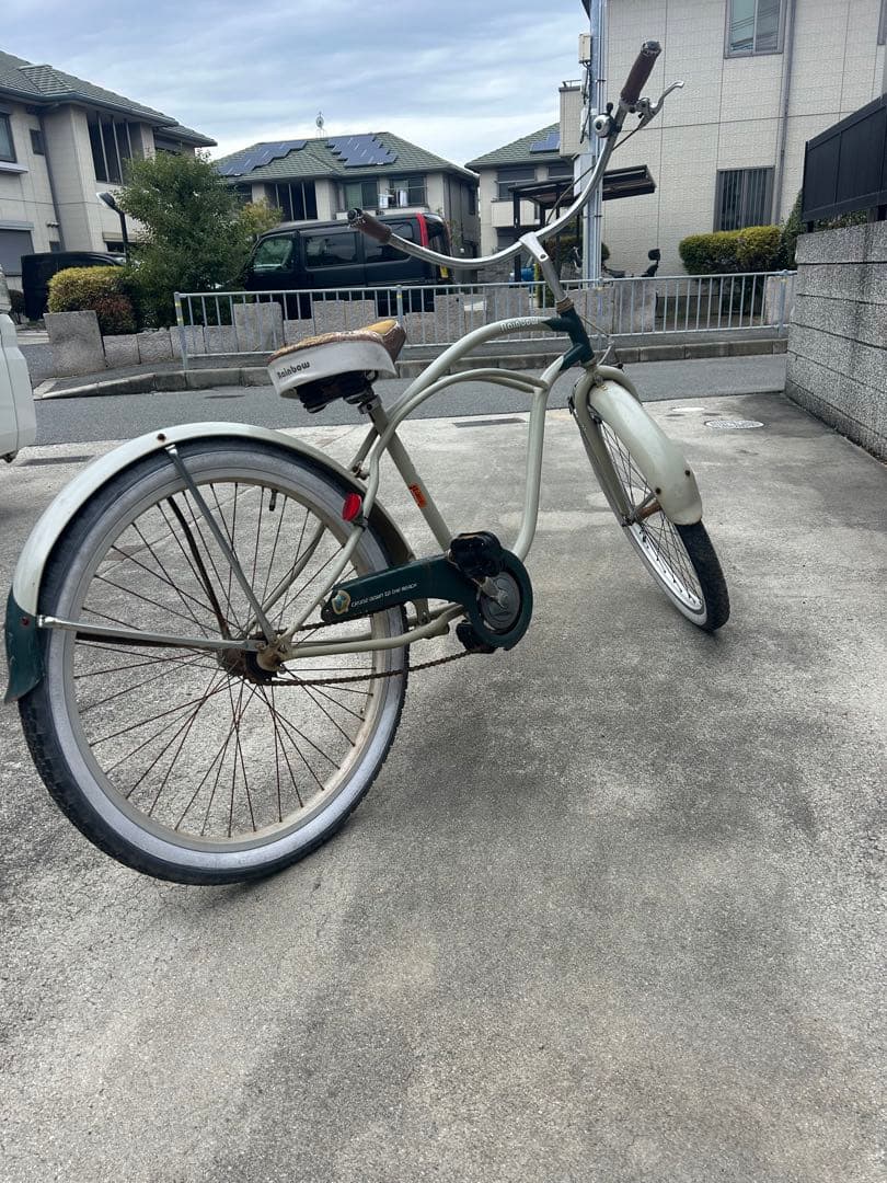 レインボービーチクルーザー 自転車 26インチ クリーム色　大阪府は配達可能