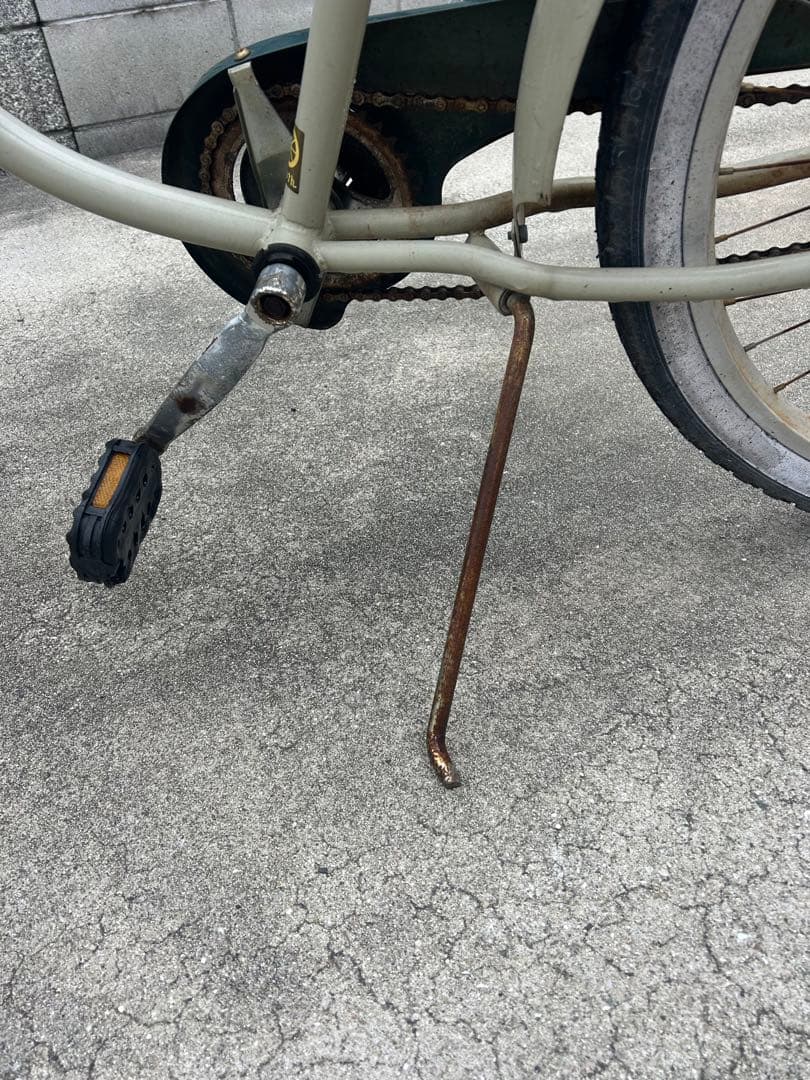 レインボービーチクルーザー 自転車 26インチ クリーム色　大阪府は配達可能
