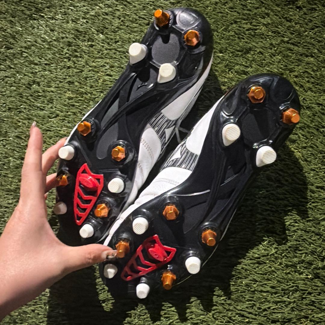 Mizuno Morelia NEO サッカーシューズ　スパイク