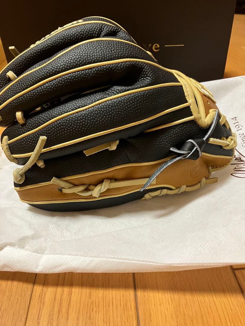 Wilson 軟式オーダーグローブ
