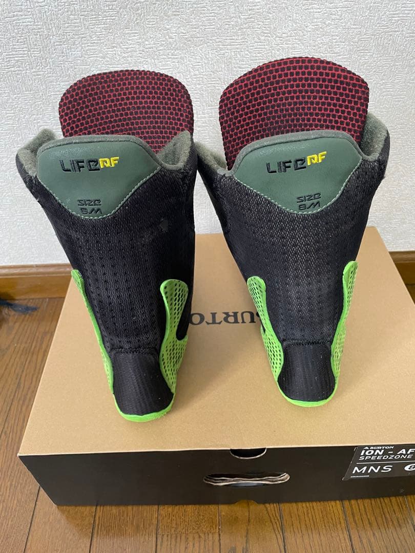 【バートン　アイオン　スピードゾーン26センチ8インチ　ミドリ】　ジャンク品