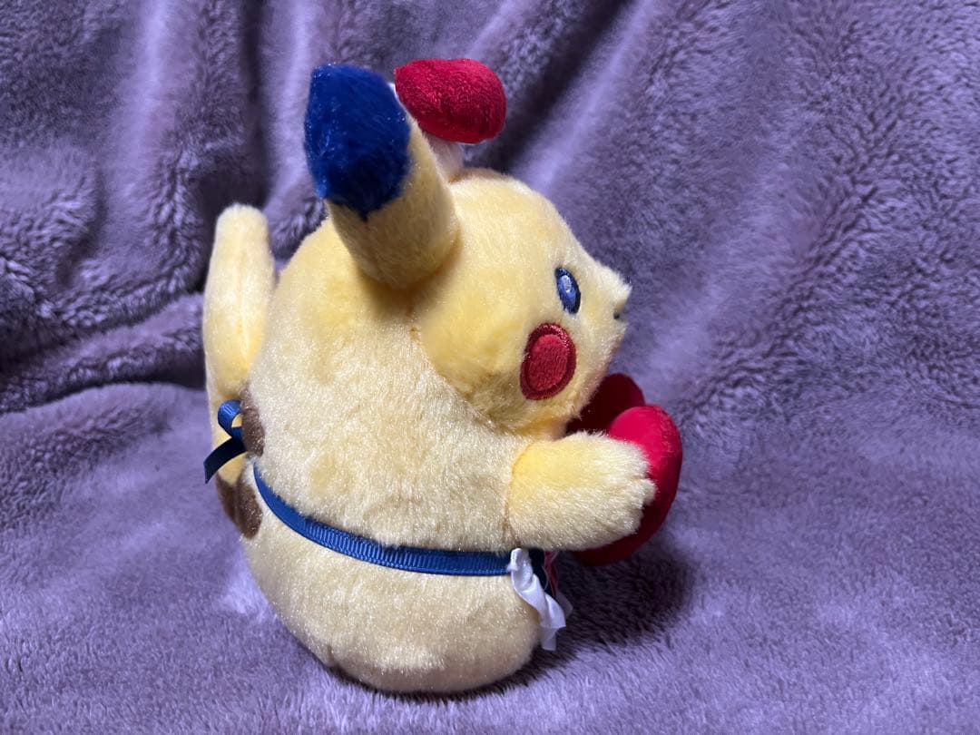 ピカチュウ モロゾフ バレンタイン 2024ぬいぐるみ